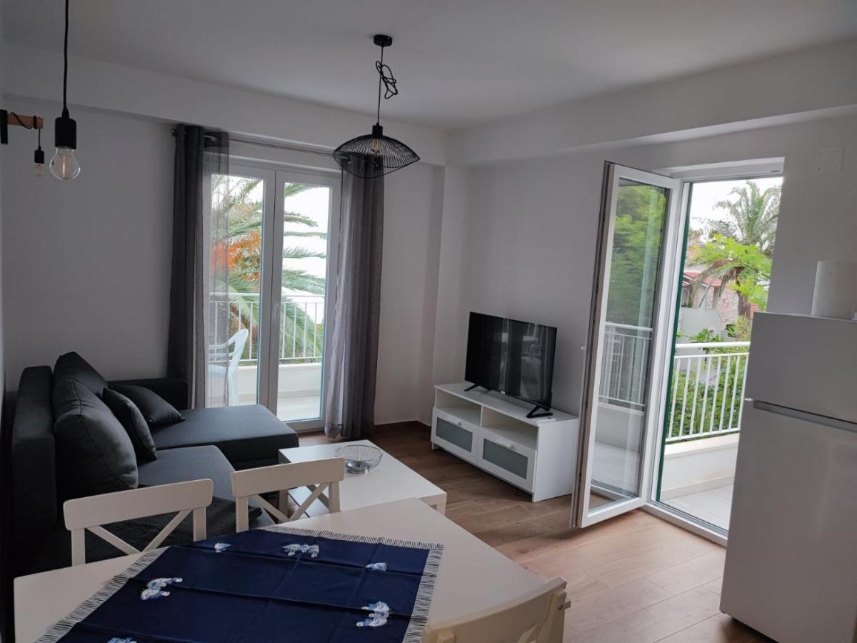 Stari Porat * Gradac (Split-Dalmatia)